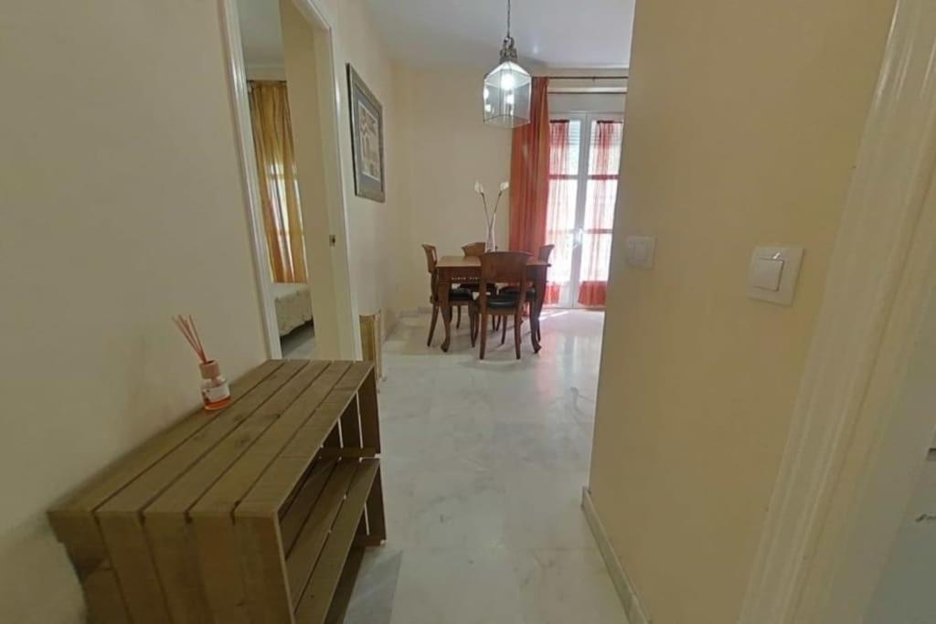 Sientete Como En Casa Siviglia Esterno foto